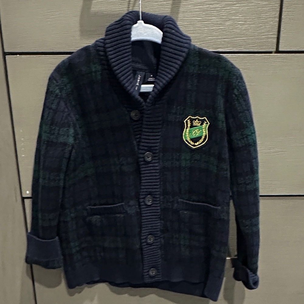 NWOT Janie and Jack Plaid Shawl Collar Cardigan with Crest Patch Size 4